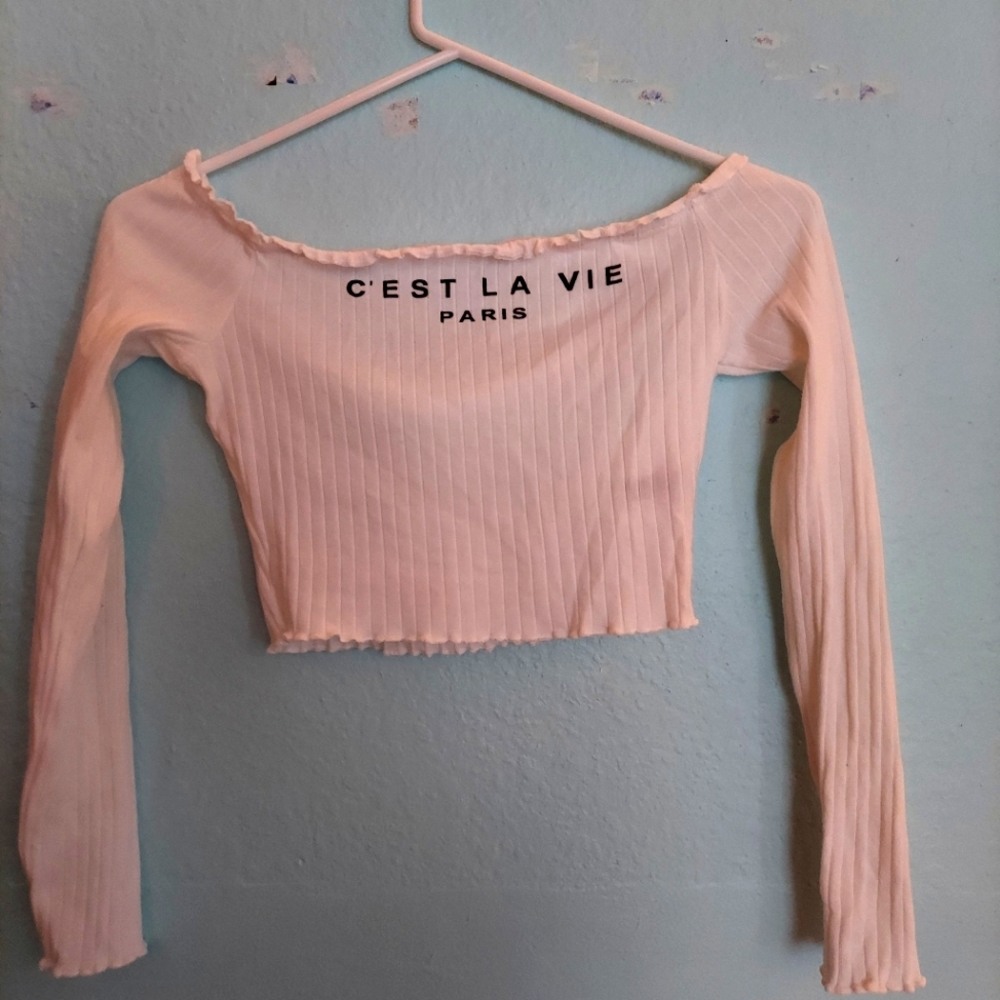 White long sleeve crop top